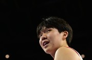 杨瀚森背靠背出战16分13板2助1帽 混音不敌快船