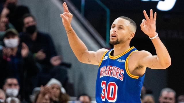 1636487683_NBA-Stephen-Curry-tops-again.jpg
